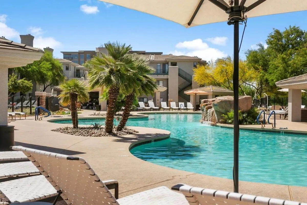 Kierland Commons Cozysuites With Heated Pool, Gym! Σκότσντεϊλ
