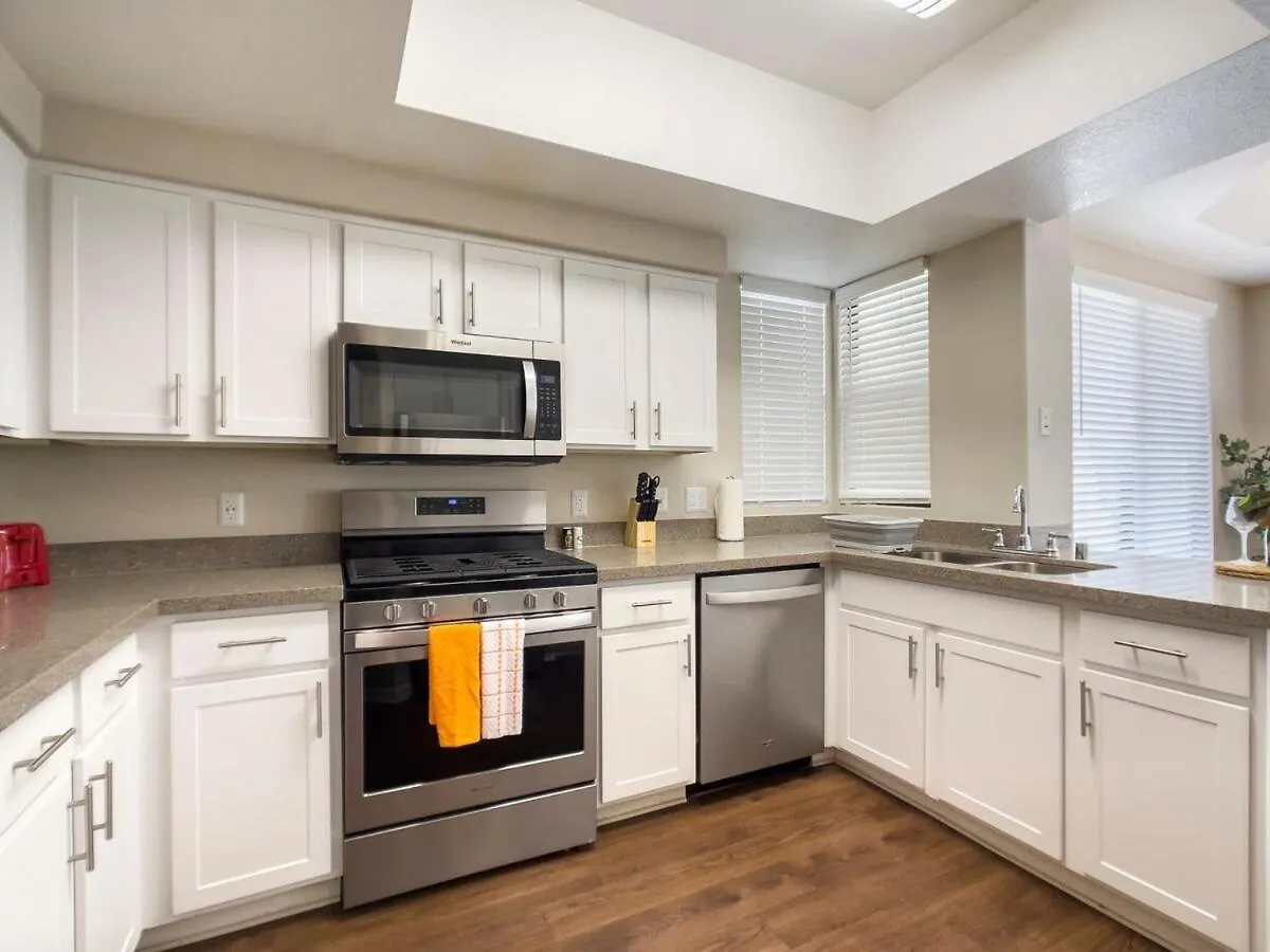 Διαμέρισμα Kierland Commons Cozysuites With Heated Pool, Gym! Σκότσντεϊλ
