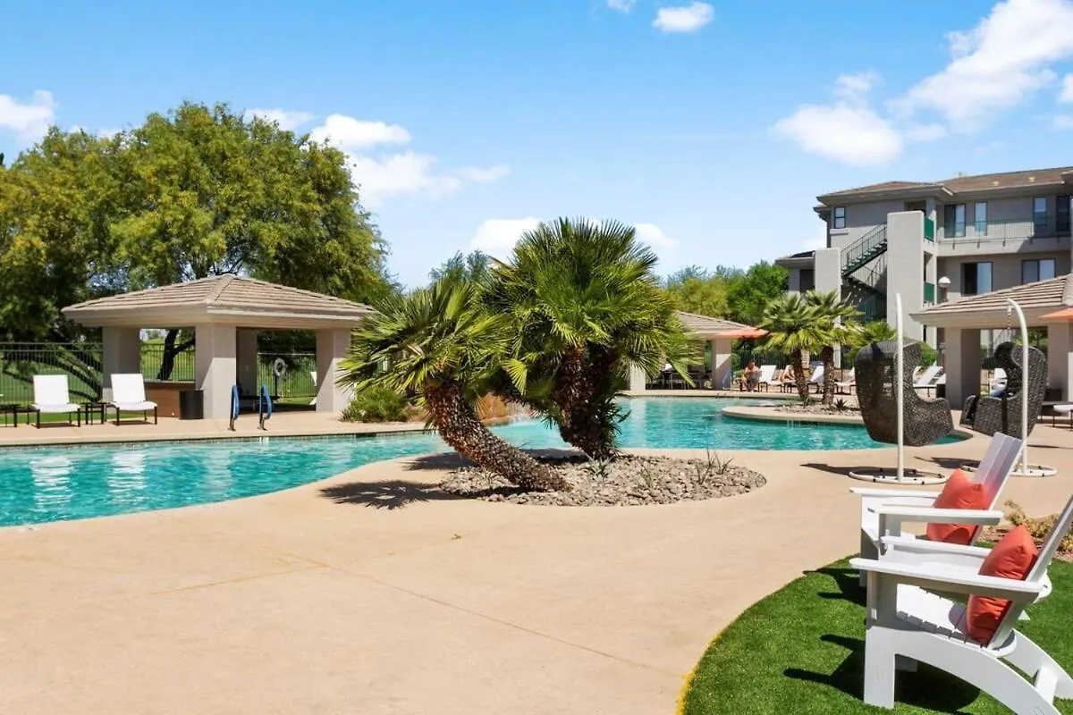 Kierland Commons Cozysuites With Heated Pool, Gym! Σκότσντεϊλ